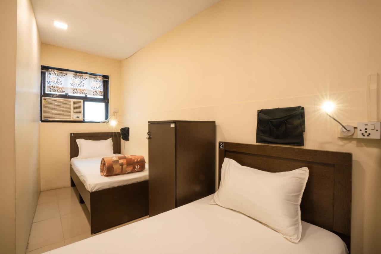 Zostel Mumbai Hostel Room photo