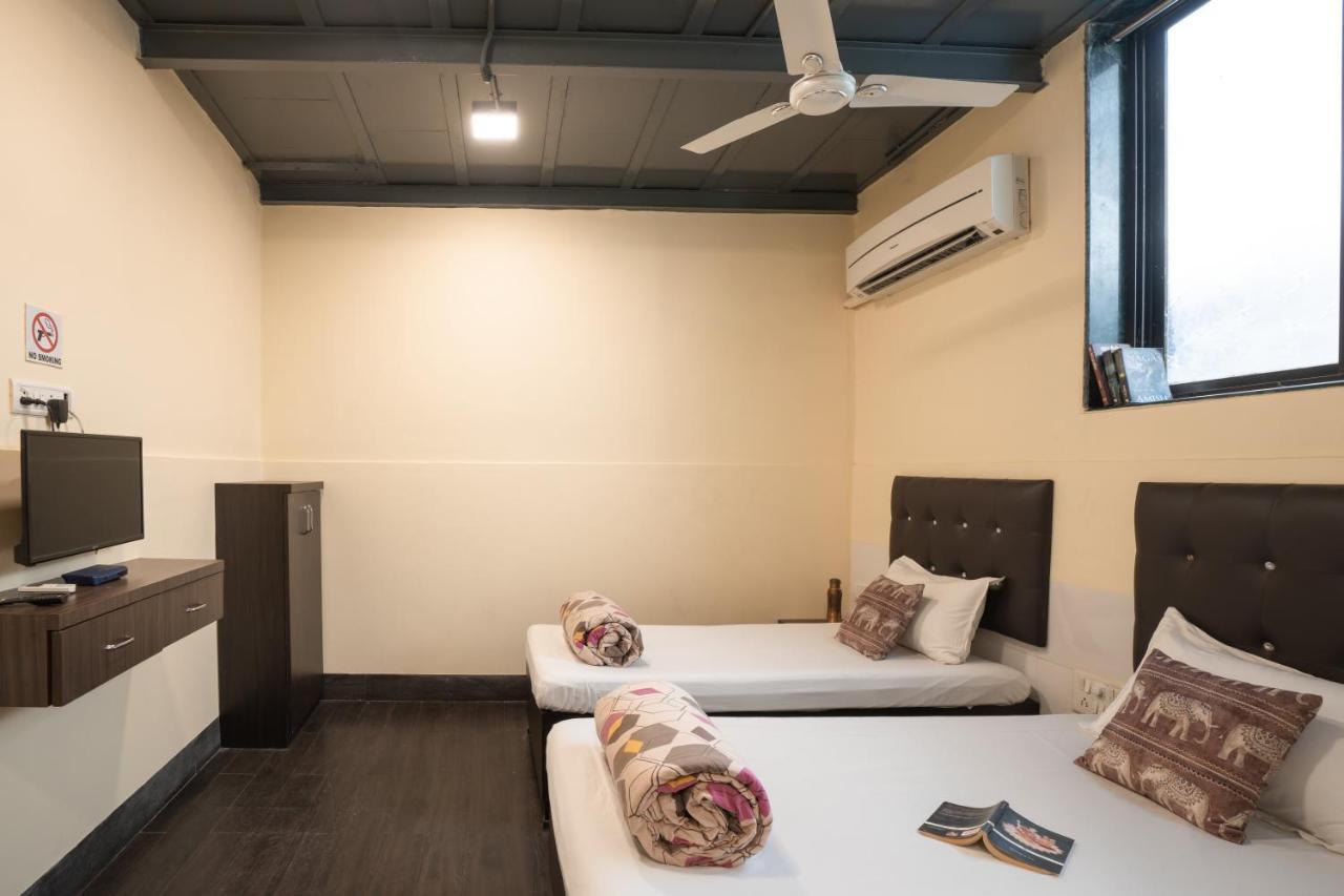 Zostel Mumbai Hostel Room photo
