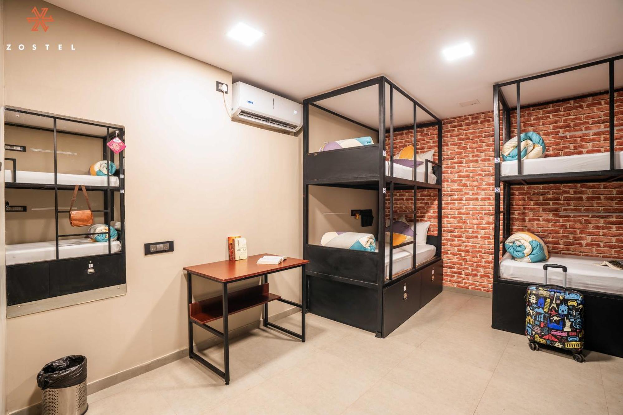 Zostel Mumbai Hostel Exterior photo